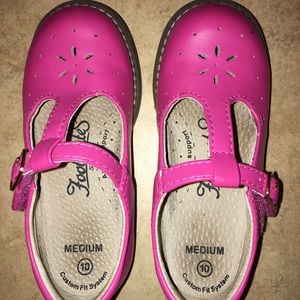 FootMates Sherry 2 - Toddler size 10 - Pink